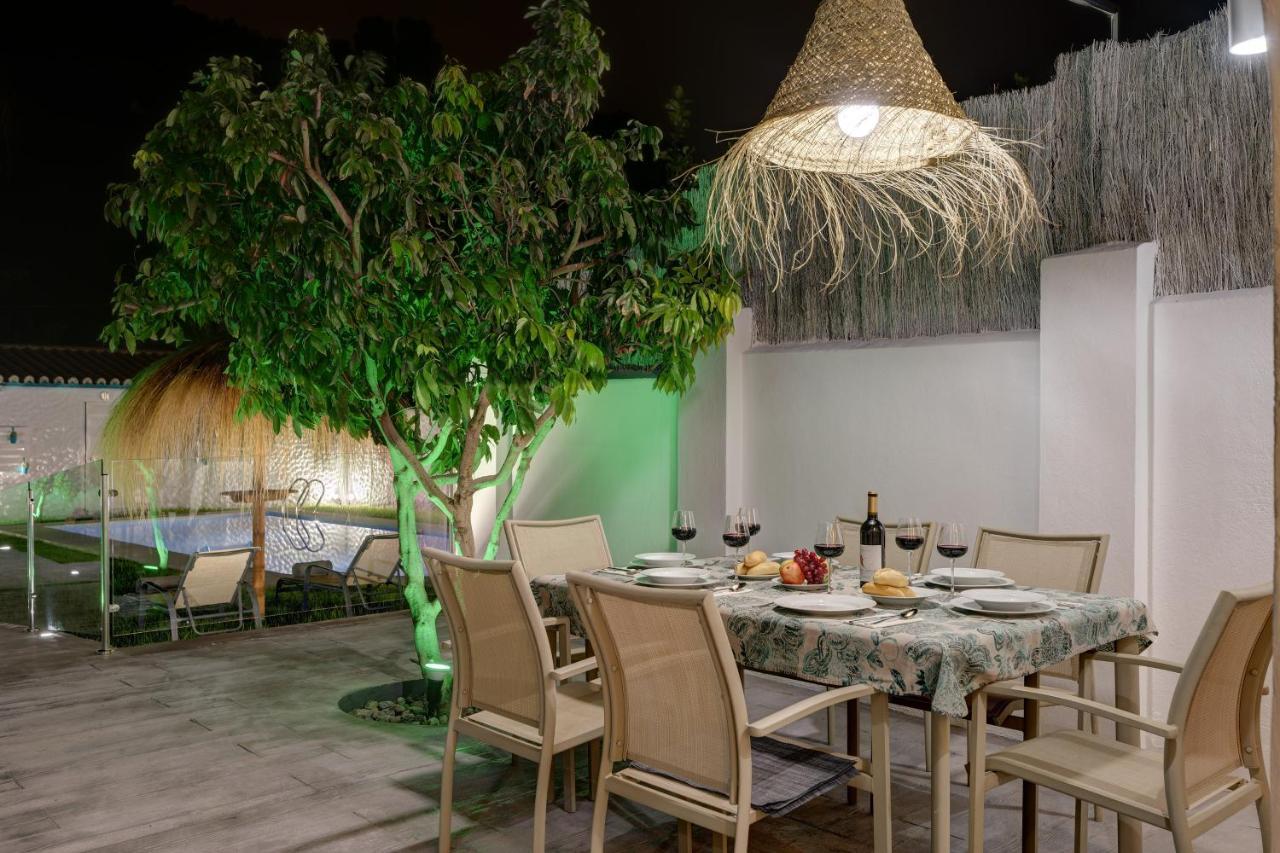 Villa Mamba By Seric,15' Walking To The Beach Torremolinos Eksteriør billede