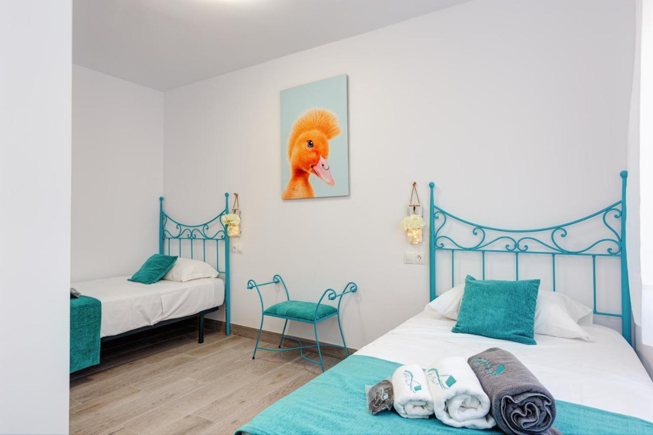 Villa Mamba By Seric,15' Walking To The Beach Torremolinos Eksteriør billede