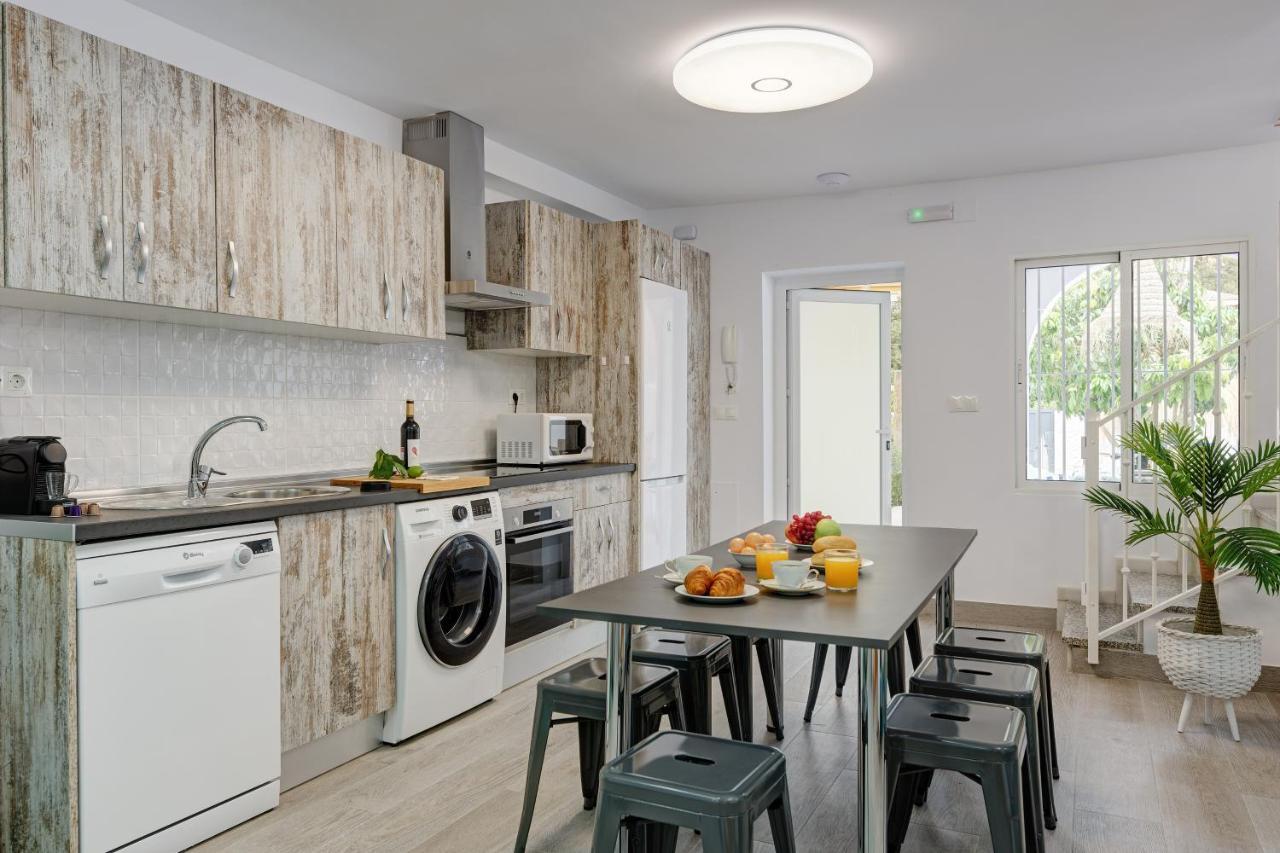 Villa Mamba By Seric,15' Walking To The Beach Torremolinos Eksteriør billede