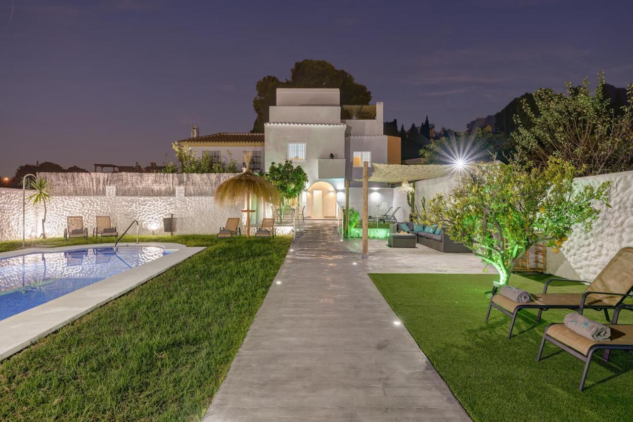 Villa Mamba By Seric,15' Walking To The Beach Torremolinos Eksteriør billede